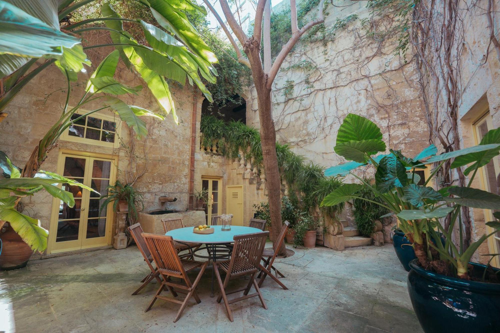 Casa San Rocco - Luxurious Grand 18Th C. Palace With Gardens & Pool Hal Ghaxiak Extérieur photo